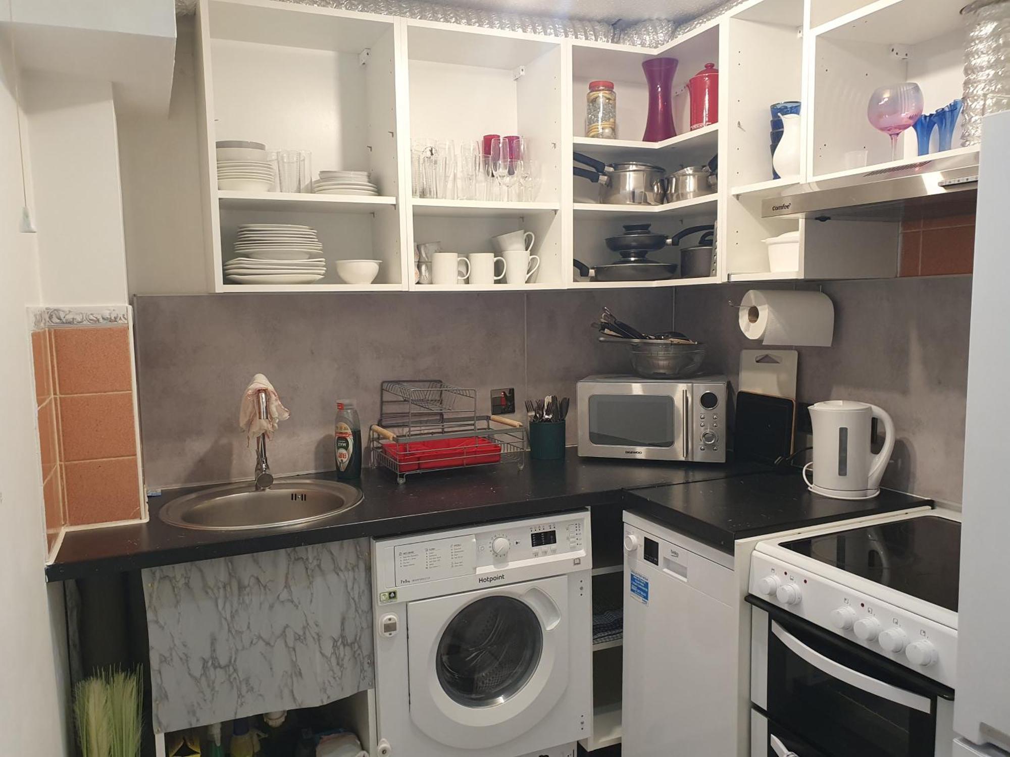 Lovely 1Bedrood Apartment Гильдфорд Экстерьер фото