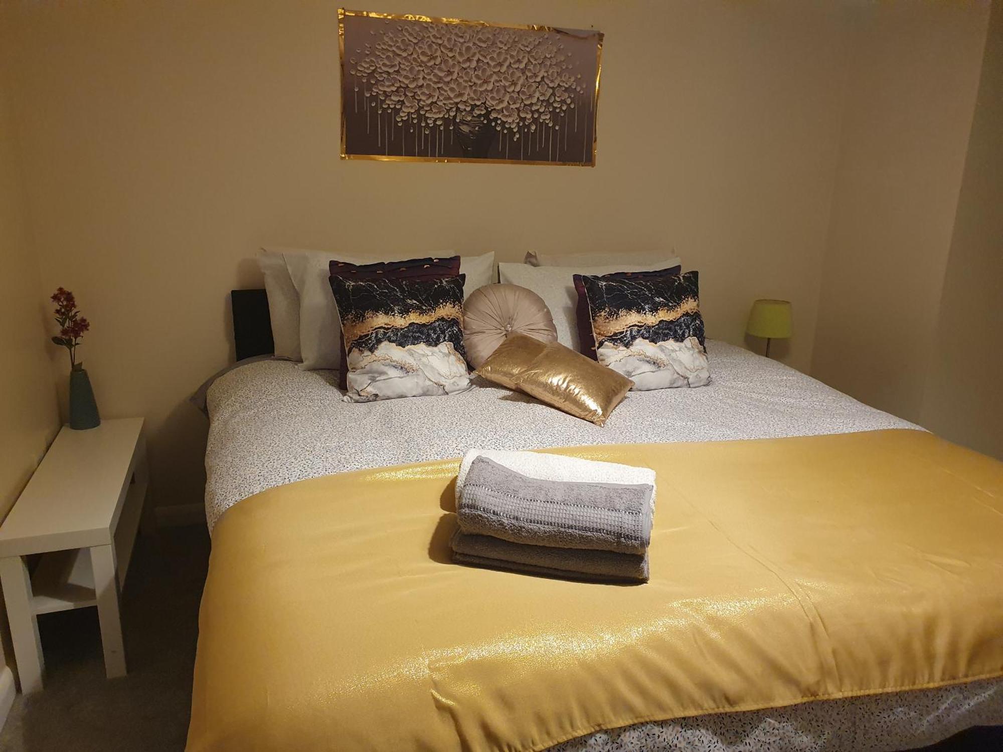Lovely 1Bedrood Apartment Гильдфорд Экстерьер фото