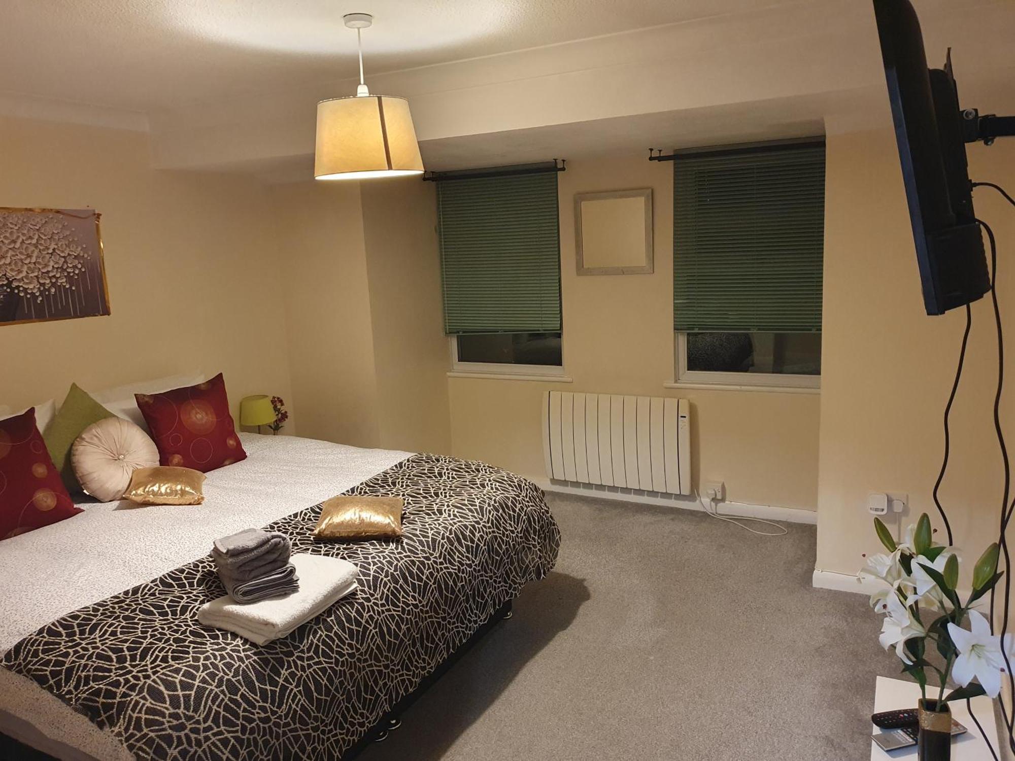 Lovely 1Bedrood Apartment Гильдфорд Экстерьер фото
